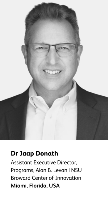 Dr Jaap Donath